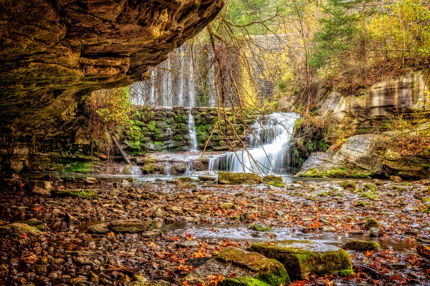 Mirror Lake Falls | National Parks Puzzle | 250, 500, 1000 Pieces