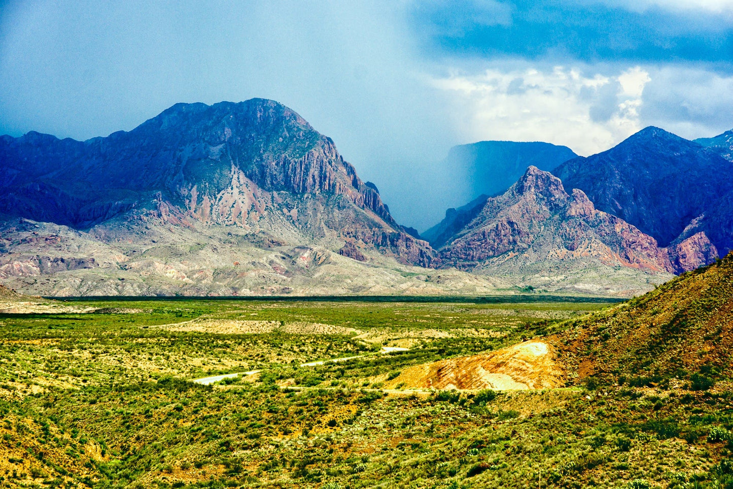 Big Bend Monsoon | National Parks Puzzle | 250, 500, 1000 Pieces