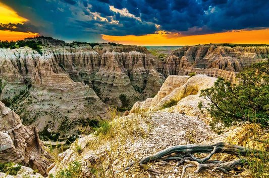 Badlands Canyon | National Parks Puzzle | 250, 500, 1000 Pieces