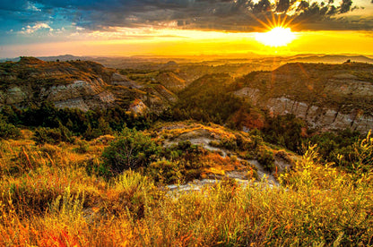 Badlands Sunset | National Parks Puzzle | 250, 500, 1000 Pieces