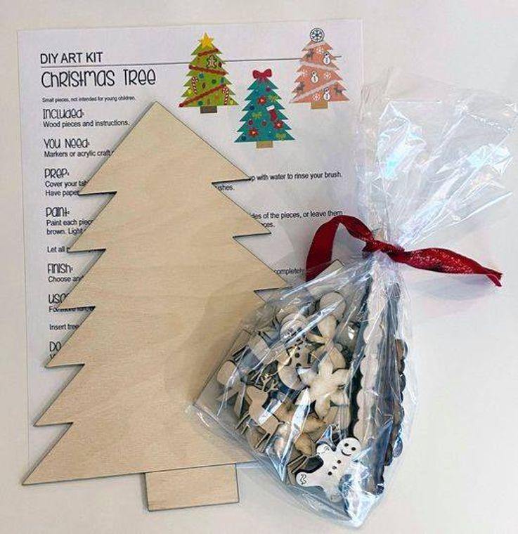 JustDIY Christmas Tree Craft Kit for Kids | Wimberley Puzzle Company